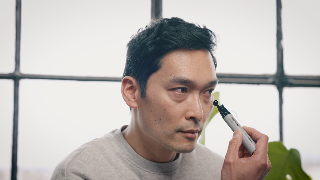 What are the main causes of dark circles under eyes for men?